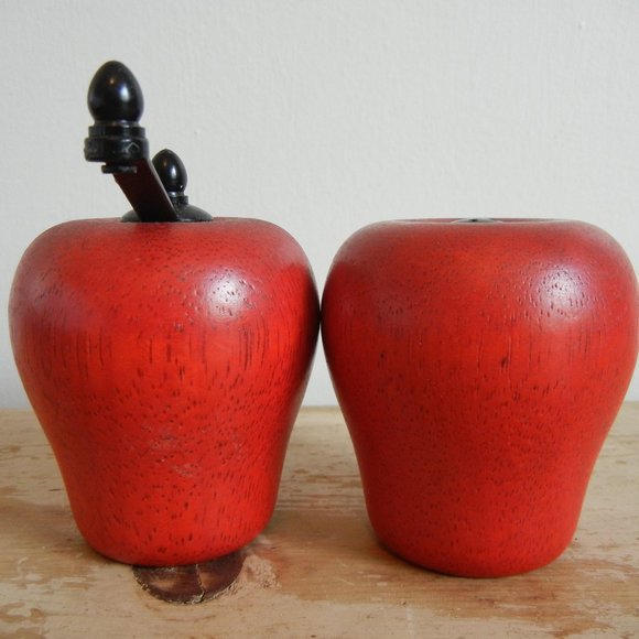 Vintage Retro Wooden Red Apple Salt Shaker and Pepper Grinder Set - Home Decor. - Picture 2 of 9